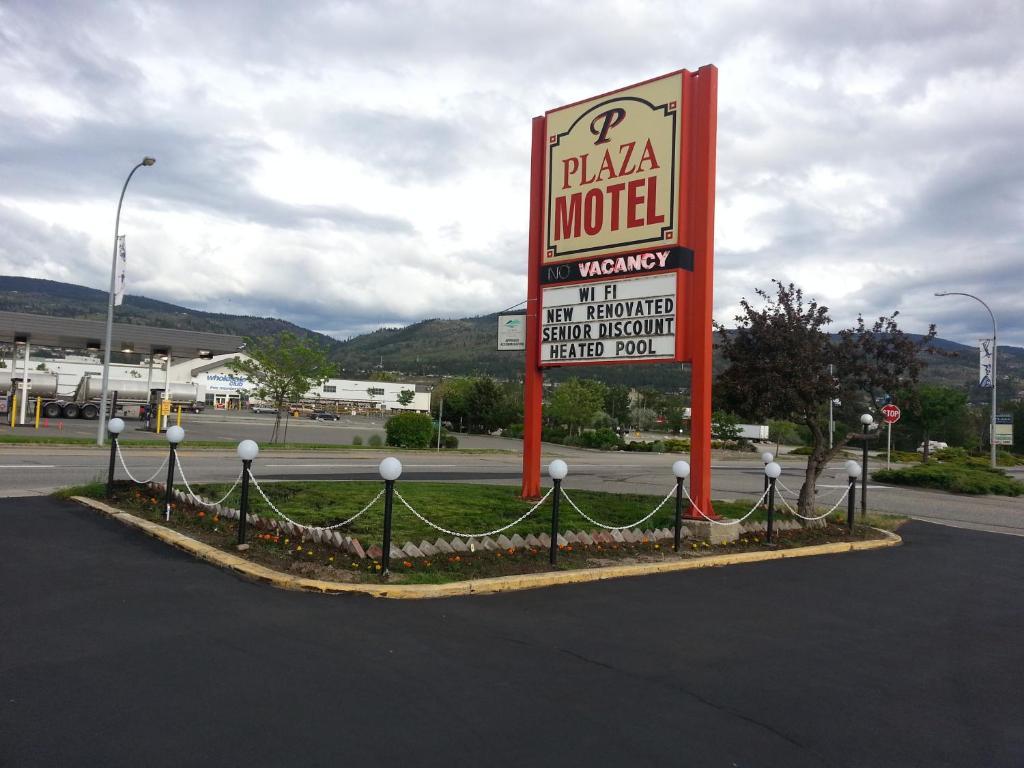 Plaza Motel Penticton Bagian luar foto
